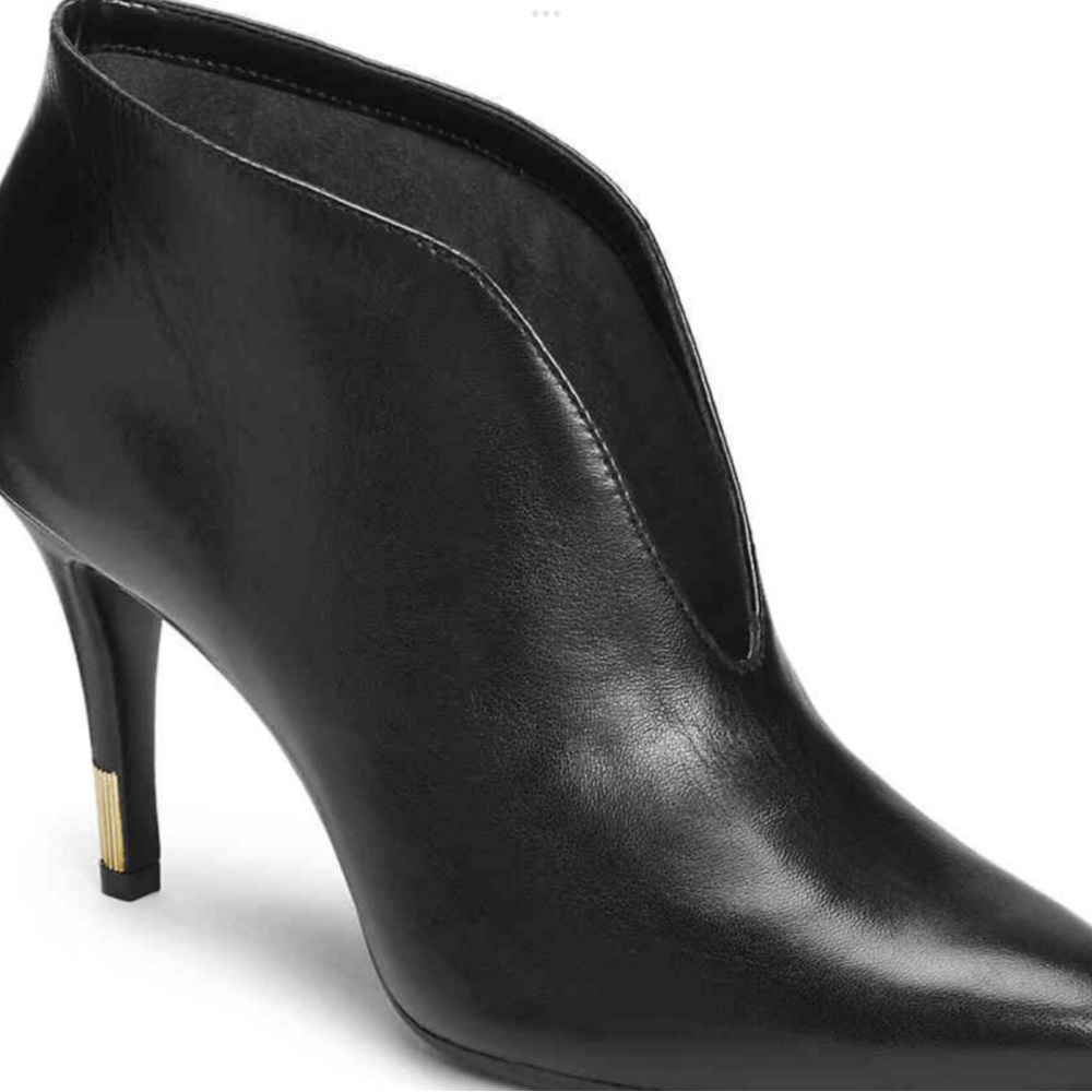 Aerosols Black Booties